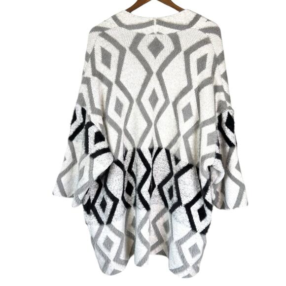 Multiples Gray Black White Three Quarter Sleeve Drop Shoulder Knit Open Cardigan - Picture 8 of 12